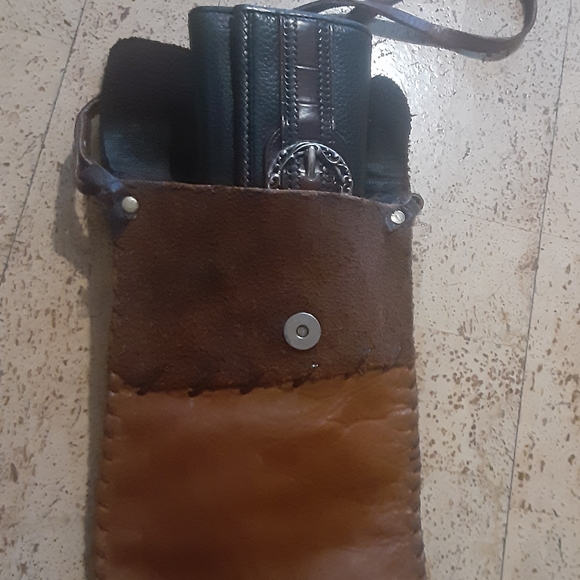 Vintage Boho Brown Genuine Leather Crossbody Purse/ Bag- Size Small - Picture 9 of 12